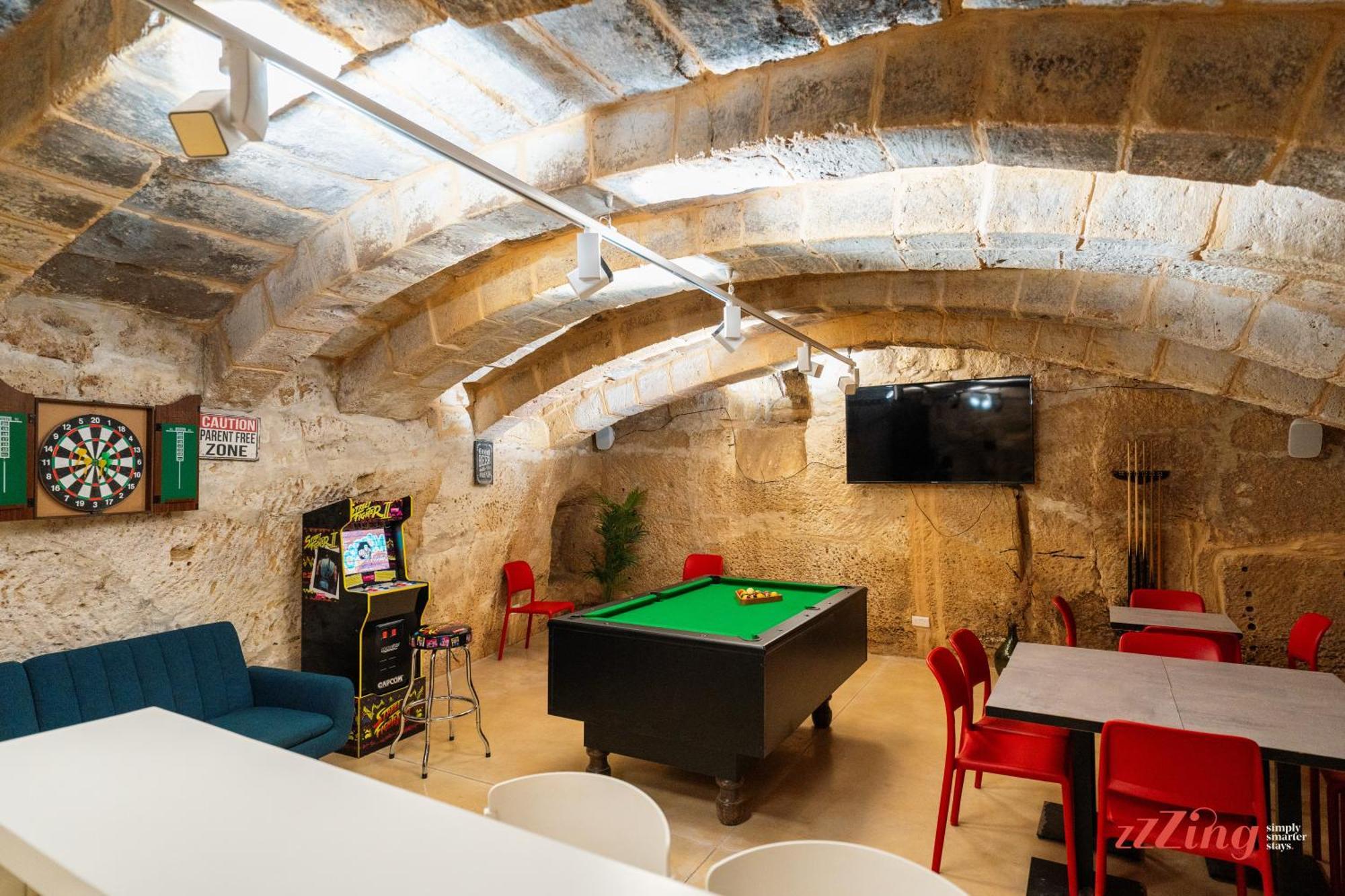 A Modern Maltese Townhouse In Siggiewi Villa Buitenkant foto
